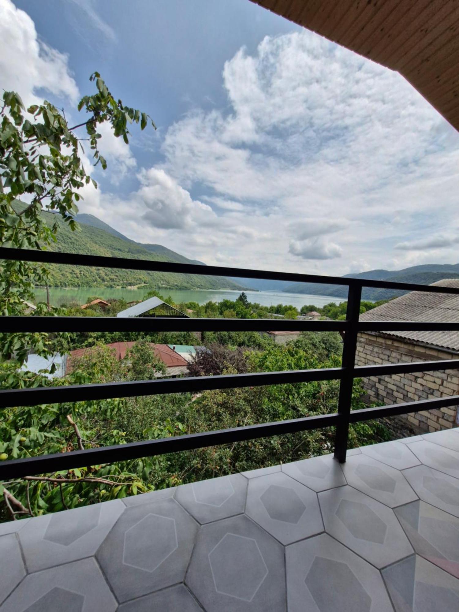 Ananuri Veranda- Hotel Guest House Exterior photo